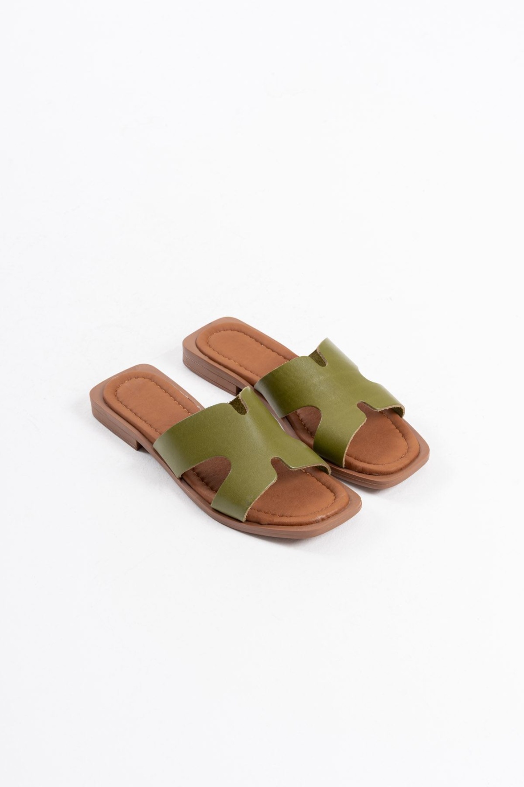 Fergei Haki Yeşili Hakiki Deri Terlik