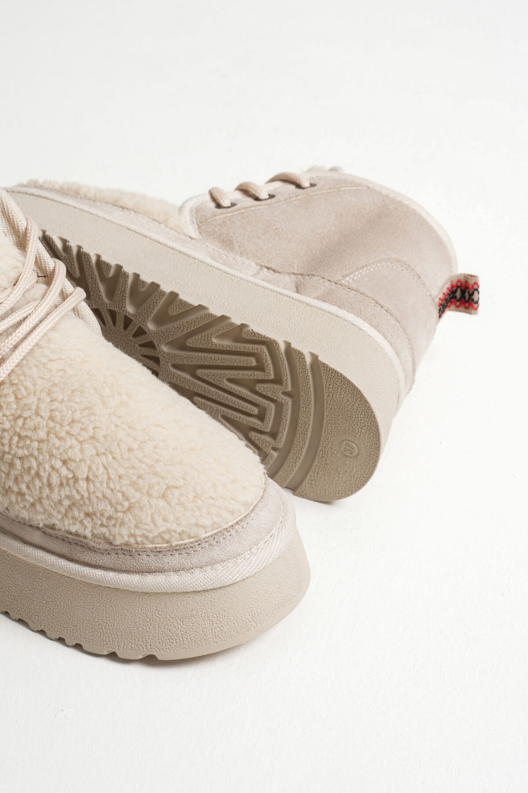 Loana Kadın Kürklü Bej Kışlık Kalın Tabanlı Bot