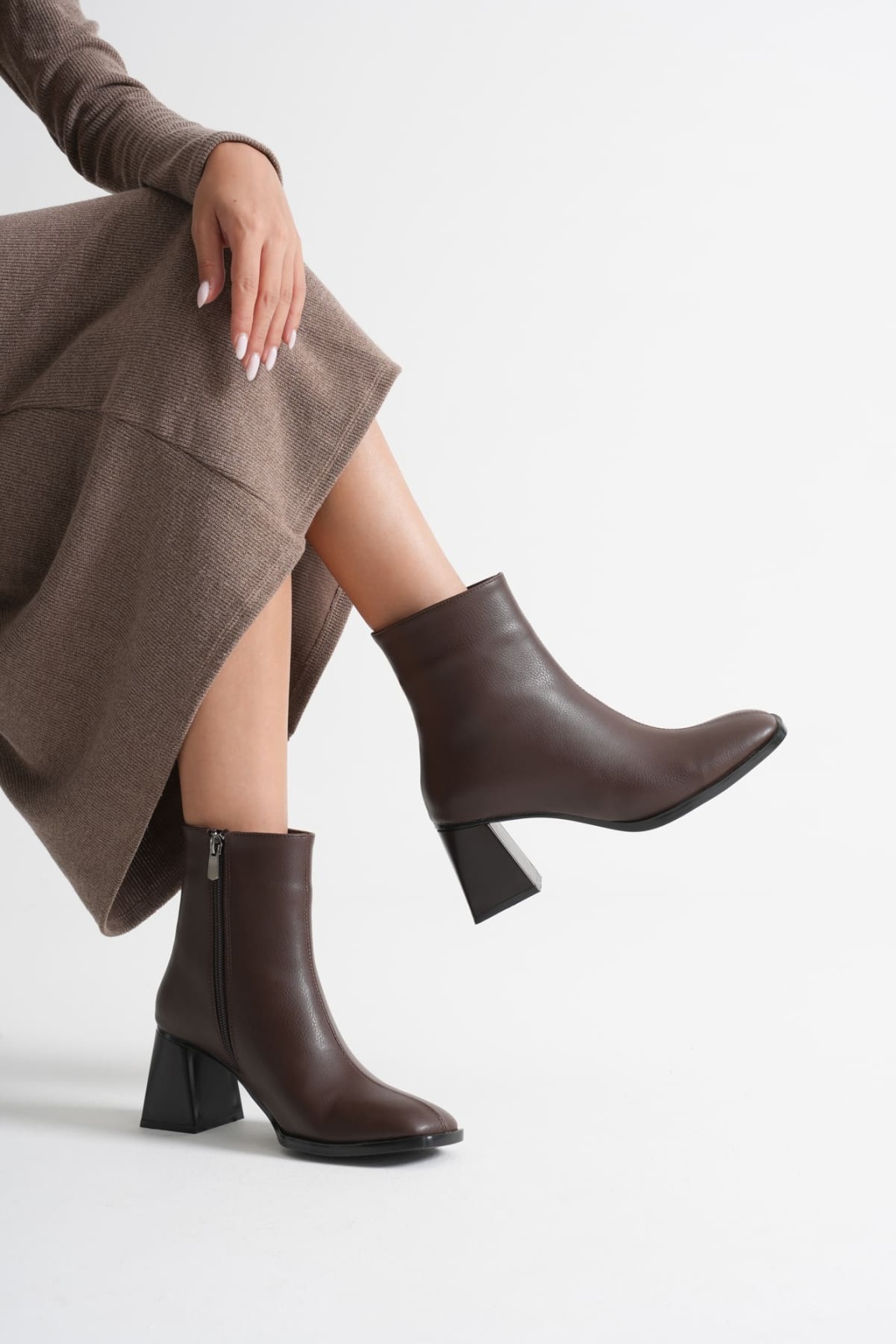 Ornela Kadın Acı Kahve Topuklu Bot