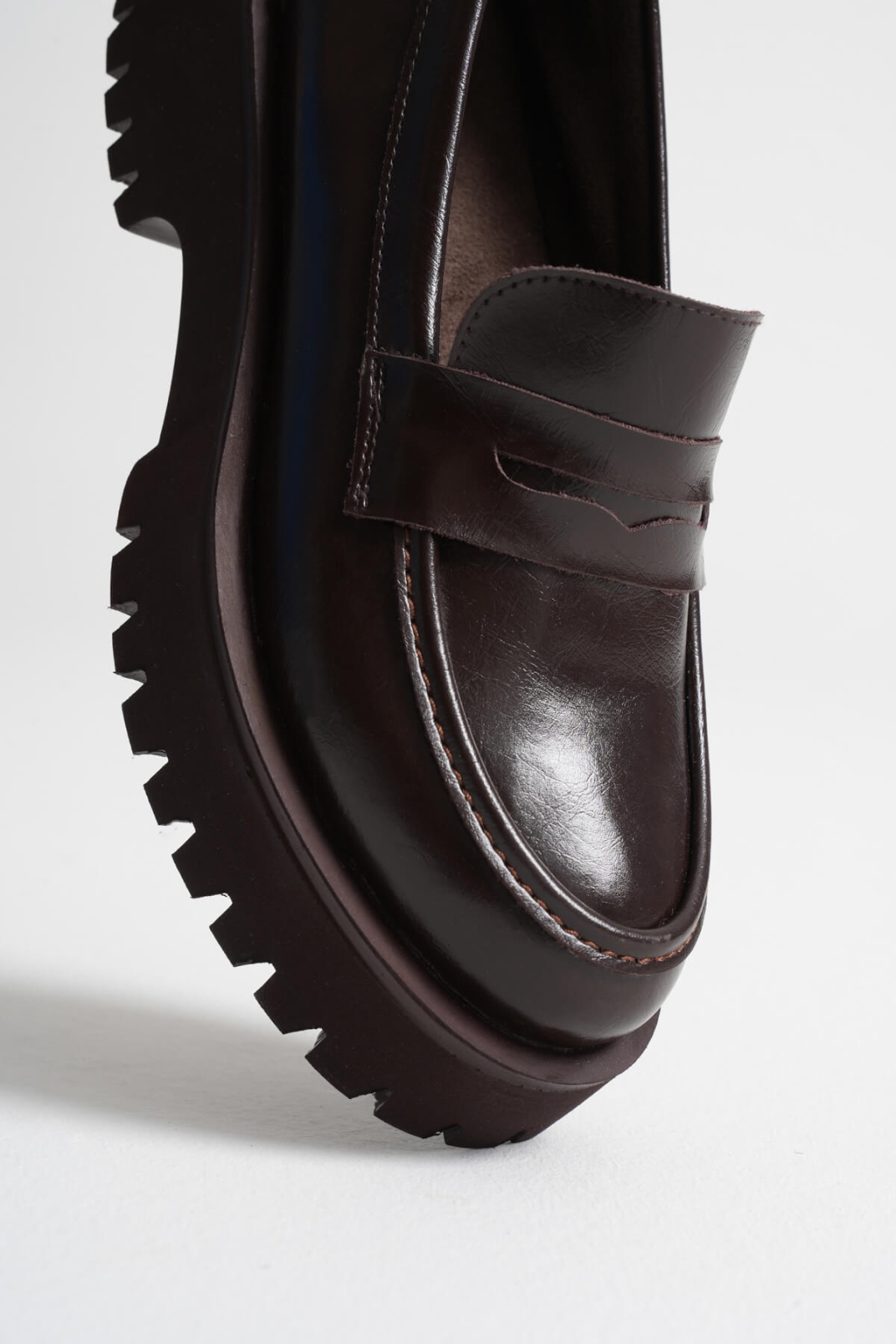 Noir Kadın Günlük Acı Kahve Loafer Ayakkabı