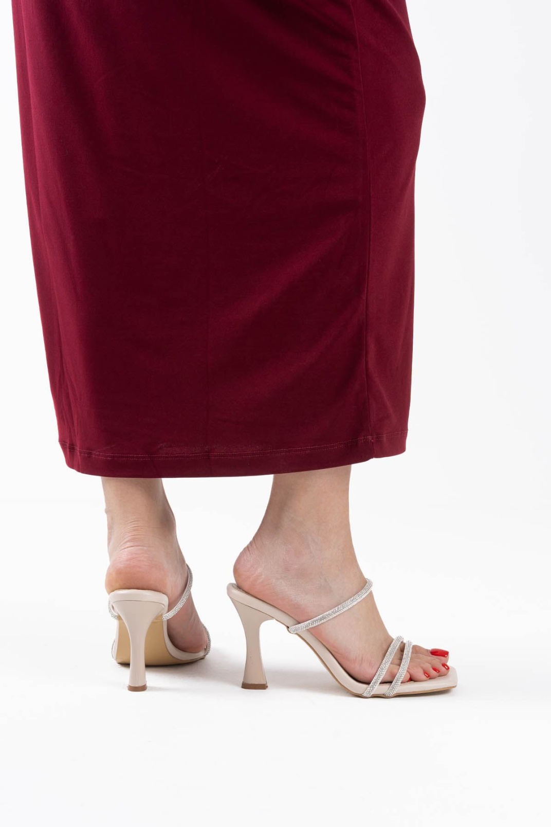 Alvina Bej Taşlı İnce Bantlı Kadın Topuklu Terlik