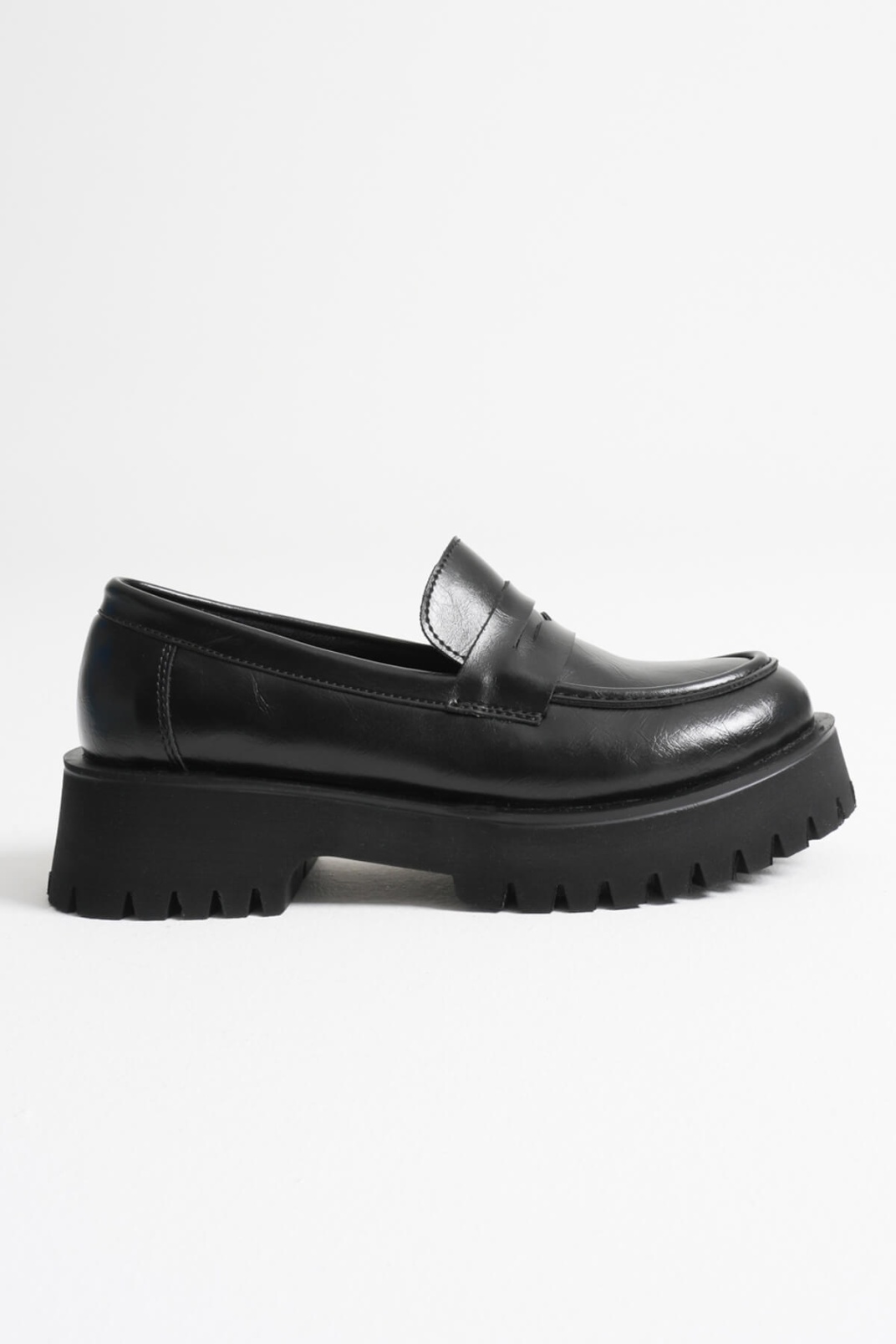 Noir Kadın Günlük Siyah Loafer Ayakkabı