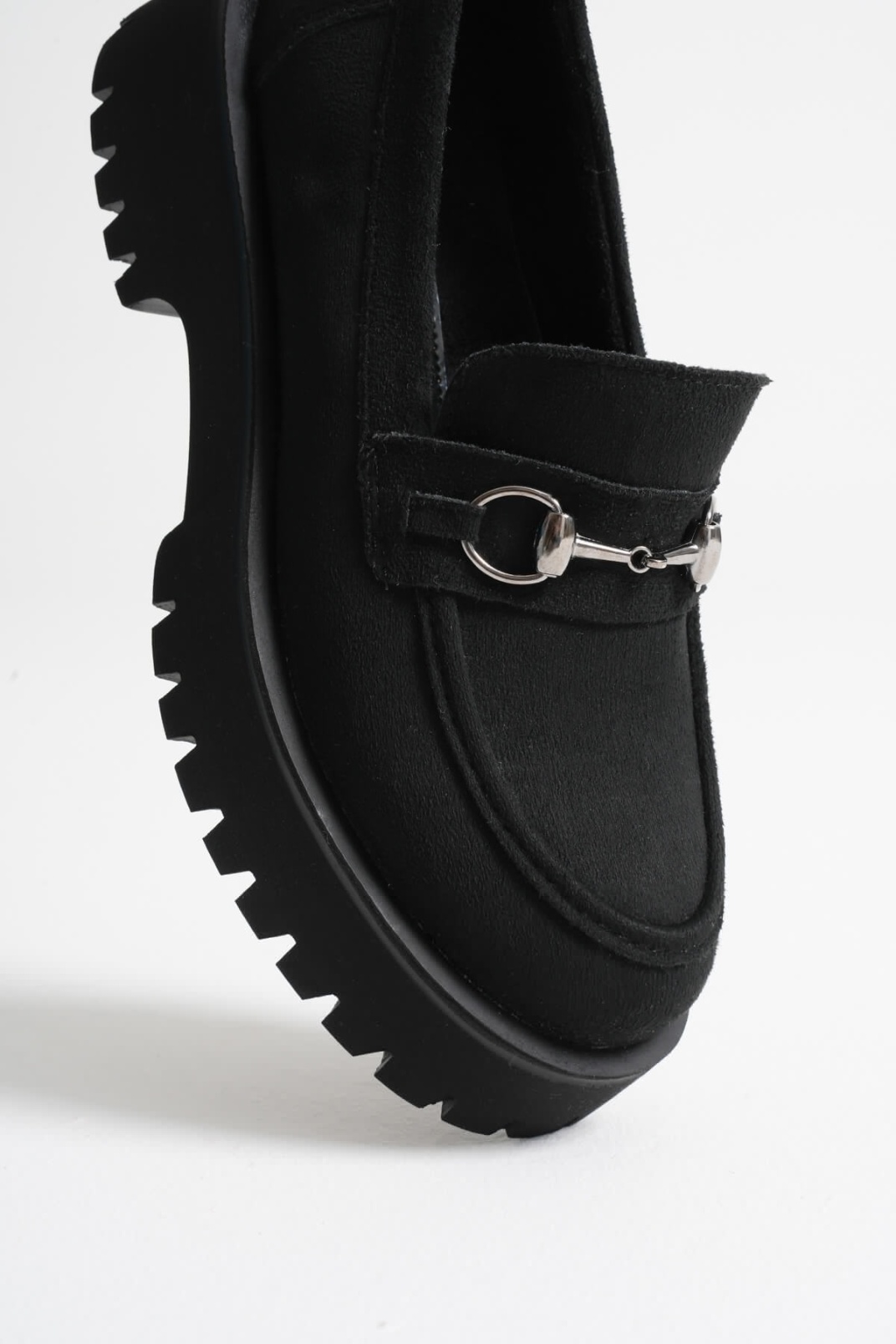 Lara Toka Detaylı Siyah Süet Günlük Loafer Ayakkabı