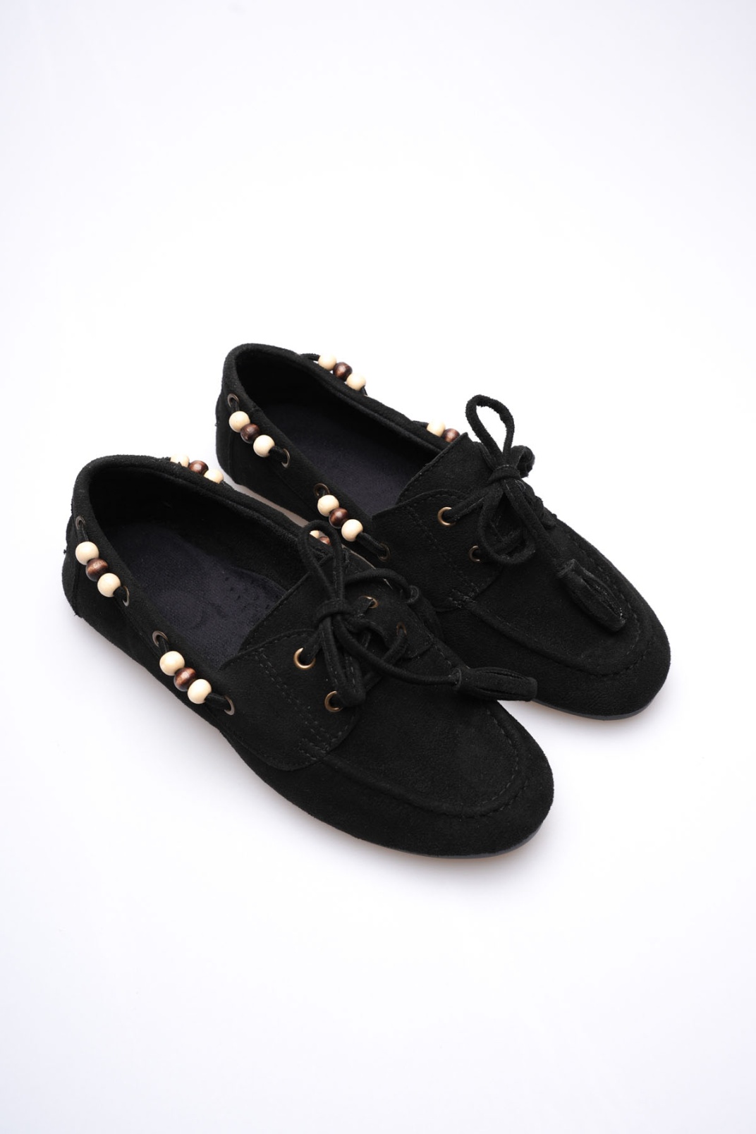 Kadın Siyah Boncuklu Günlük Süet Ayakkabı TR27MS07A