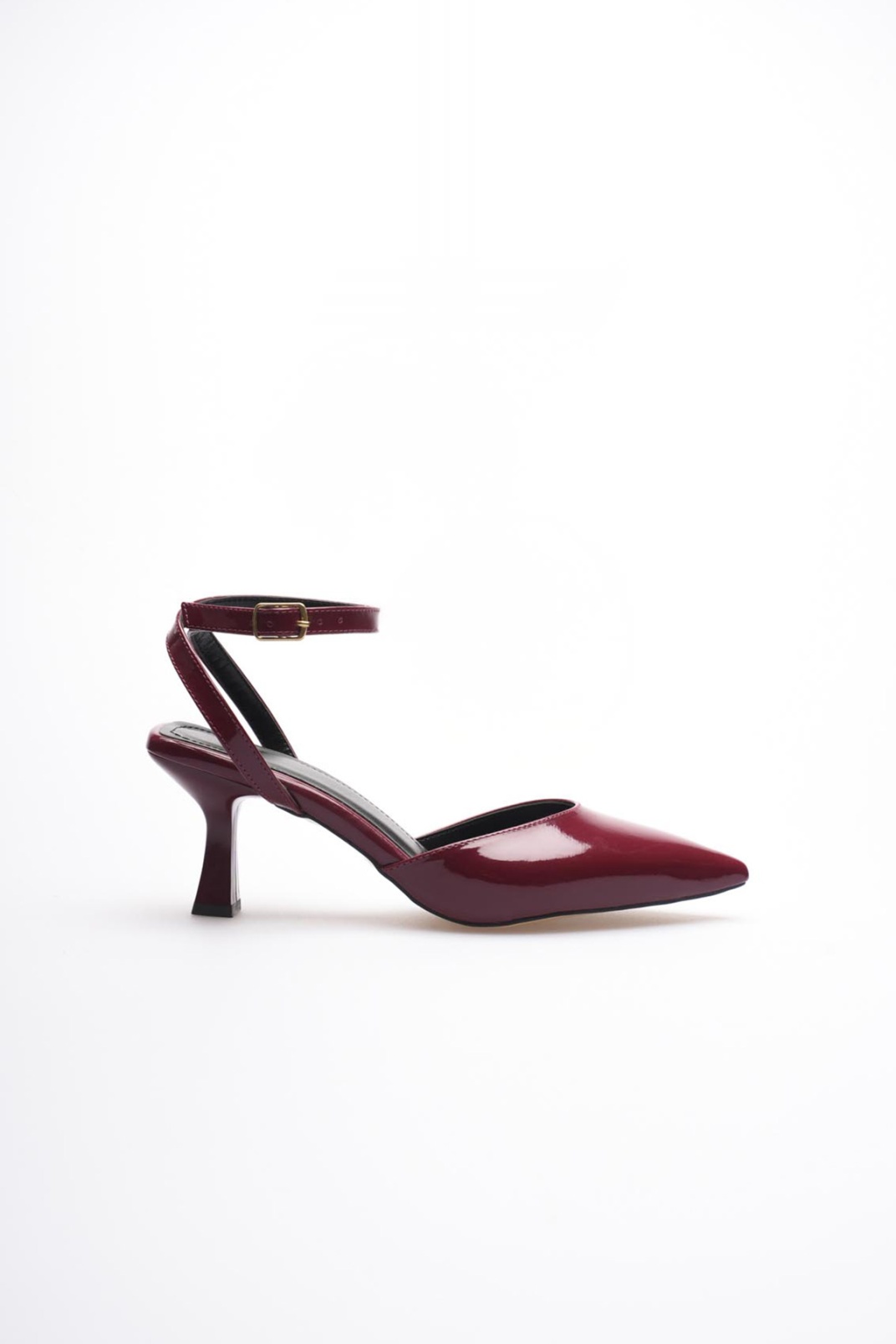 Kadın Bordo Rugan Topuklu Ayakkabı TR03MS02D