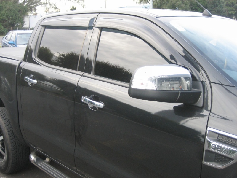 CAM RÜZGARLIGI  DÖRT PARÇA   2012+  FORD RANGER