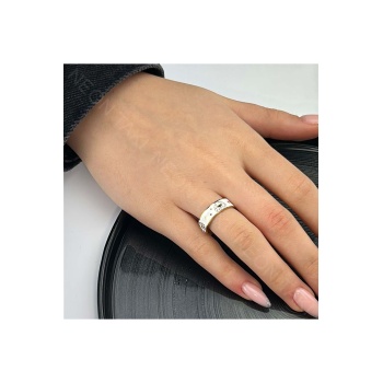 Yüzük, Kararmayan Paslanmaz Çelik, Kalp Detaylı, Ölçü Ayarlanabilir, Altın Renk, Model57