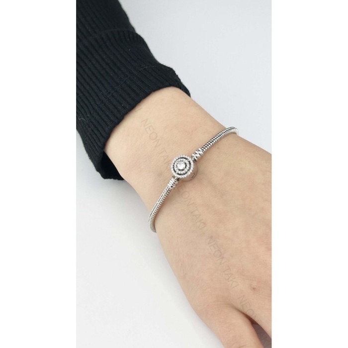 Zirkon Taşlı Dairesel Klips Paslanmaz Charm Taşıyıcı Bileklik 131 Gümüş Renk