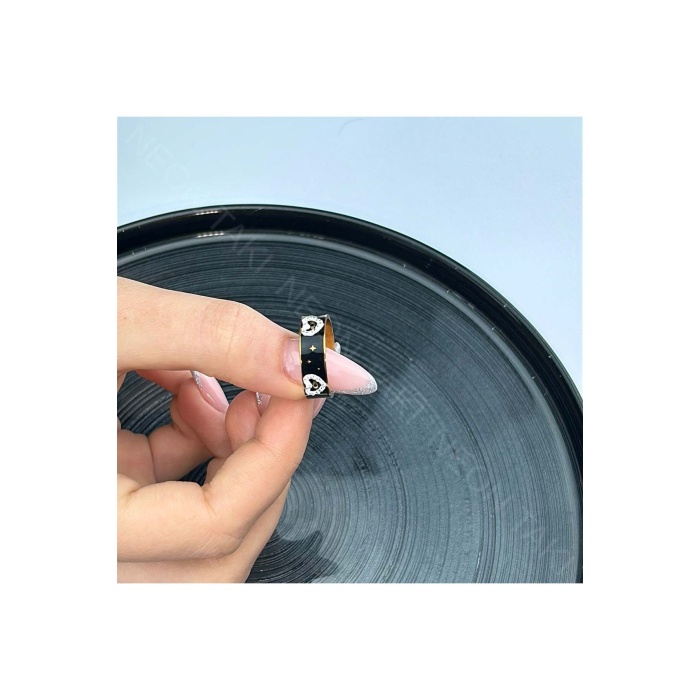 Yüzük, Kararmayan Paslanmaz Çelik, Kalp Detaylı, Ölçü Ayarlanabilir, Altın Renk, Model36