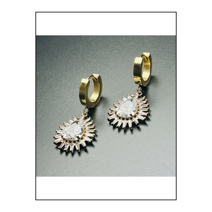 Küpe, Zirkon Taşlı, Kararmayan Paslanmaz Çelik, Sallantılı, Altın Renk, Model489