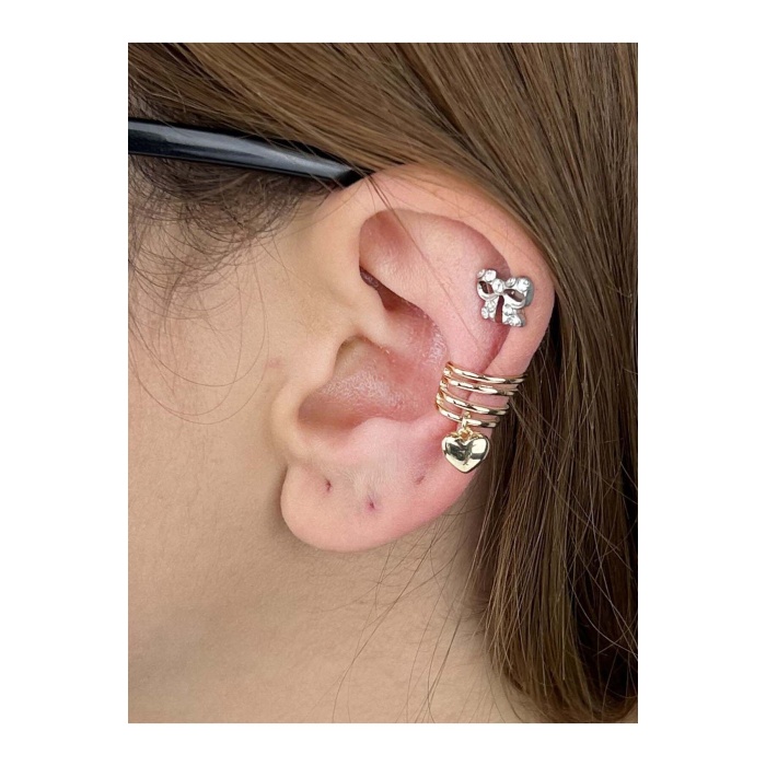 Küpe, Kararmayan Çelik, Kıkırdak bölgesi, Kalp Detaylı, Altın Renk, Model187