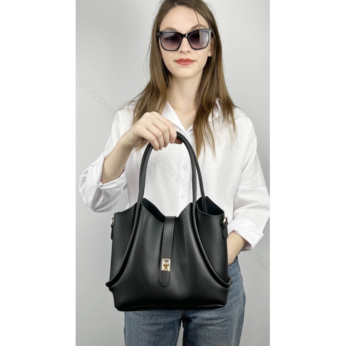 Yavrulu Yumuşak Deri Ayarlanabilir Askılı Kadın Çanta Siyah,67
