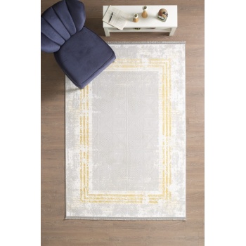 Modern Tasarımlı Pamuk Tabanlı Karo Mermer Desenli Saçaklı Altın Renkli Halı