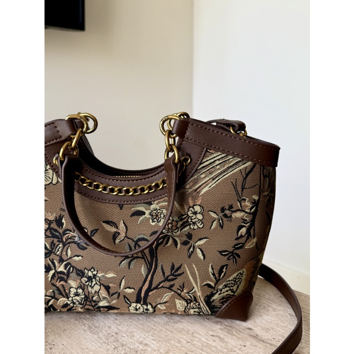 FLORA İTHAL PREMİUM SERİ ASKILI ÇANTA