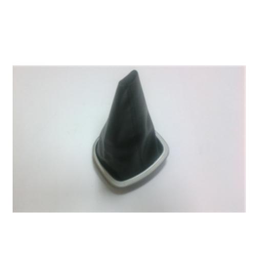 Vites Körüğü Clıo Iıı Lüx Tip Kenarı Nikelajlı 8200379961