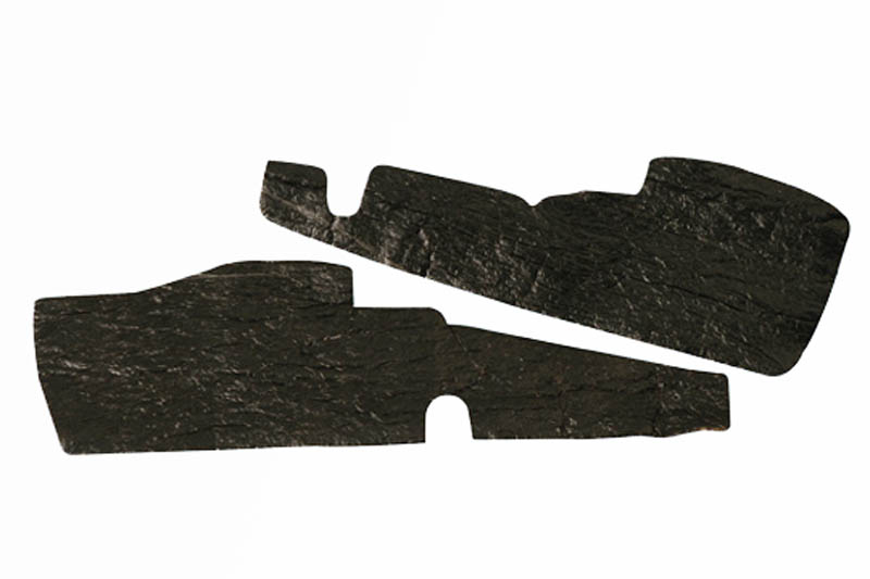 Akü Arkası Göğüs Keçesi R12