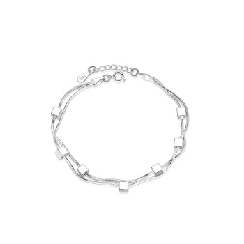 925 Ayar Kare Figürlü Kadın Gümüş Bileklik Sevgiliye Hediye