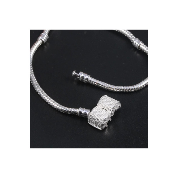 925 Ayar Gümüş Taş Desenli Silindir Kilit Kadın Gümüş Bileklik