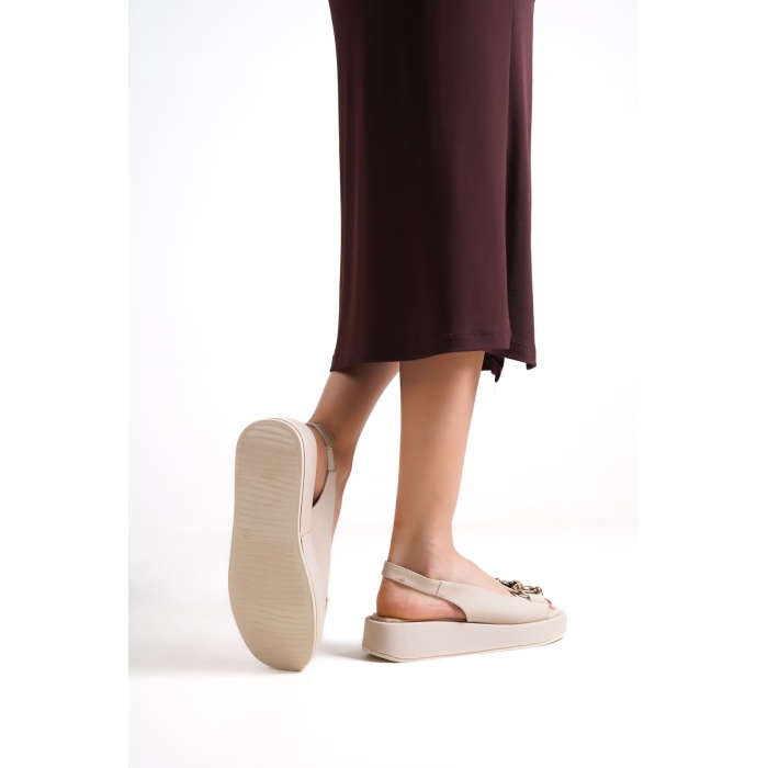 Kadın Tokalı Sandalet TR060Y02C