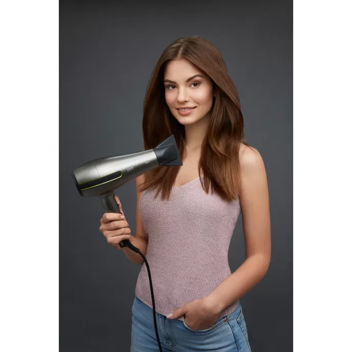 GRUNDIG HD 8680 Saç Kurutma Makinesi