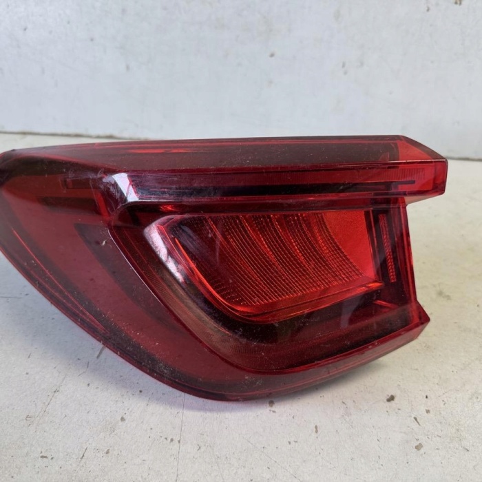 SEAT LEON ARKA STOP SOL 2020-SONRASI