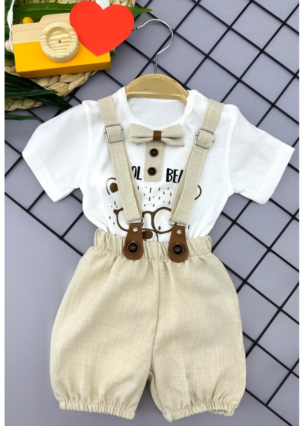 9-12-18-24 Ay Papyon Detaylı Keten Şort Salopet Tişörtlü 2li Erkek Bebek Takımı