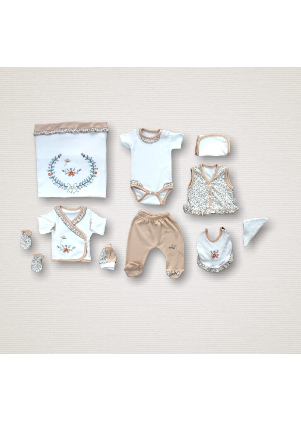 Erguvan Taç Nakışlı %100 Cotton Antibakteriyel Kız Bebek 10lu Zıbın Takımı Hastane Çıkışı