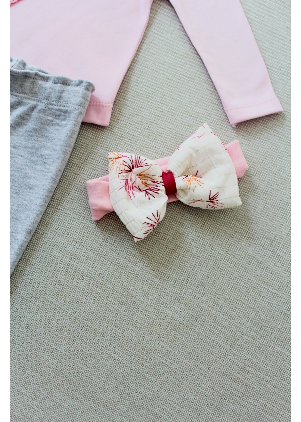 3-6 6-9 9-12 Ay Matmazel Yaka Fırfır Detaylı Bandanalı Uzun Kollu Sweat 3lü Kız Bebek Takımı