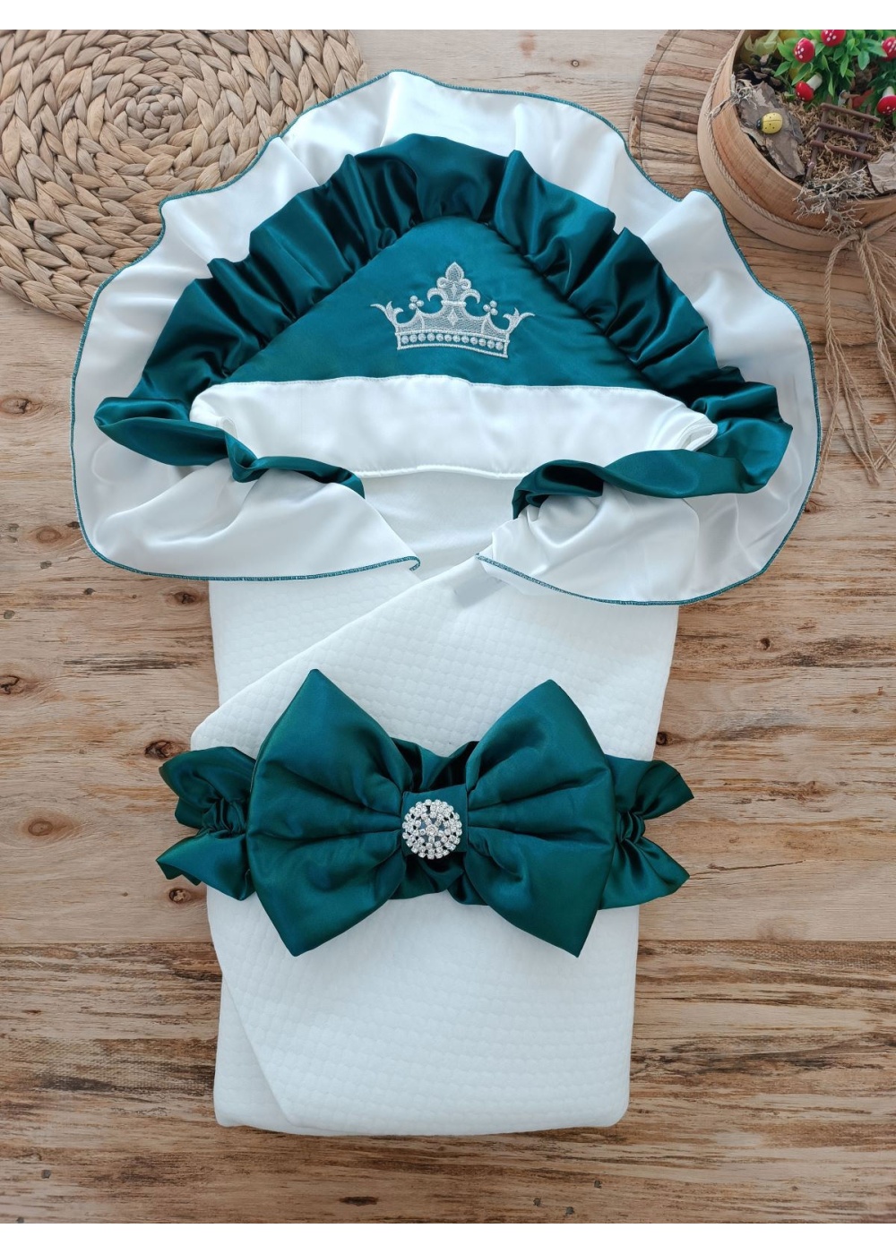 Yenidoğan Mehtap Lüks Kelebek Taç Nakışlı Bebek Battaniyesi Kundak