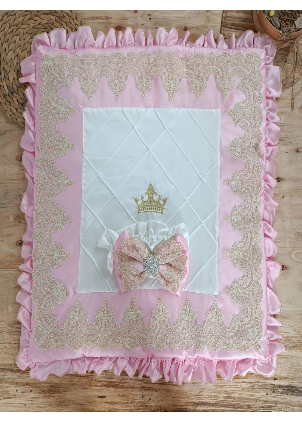 Yenidoğan Grand Lüks Kelebek Ağır Güpür İşlemeli Şapkalı Bebek Battaniyesi Kundak