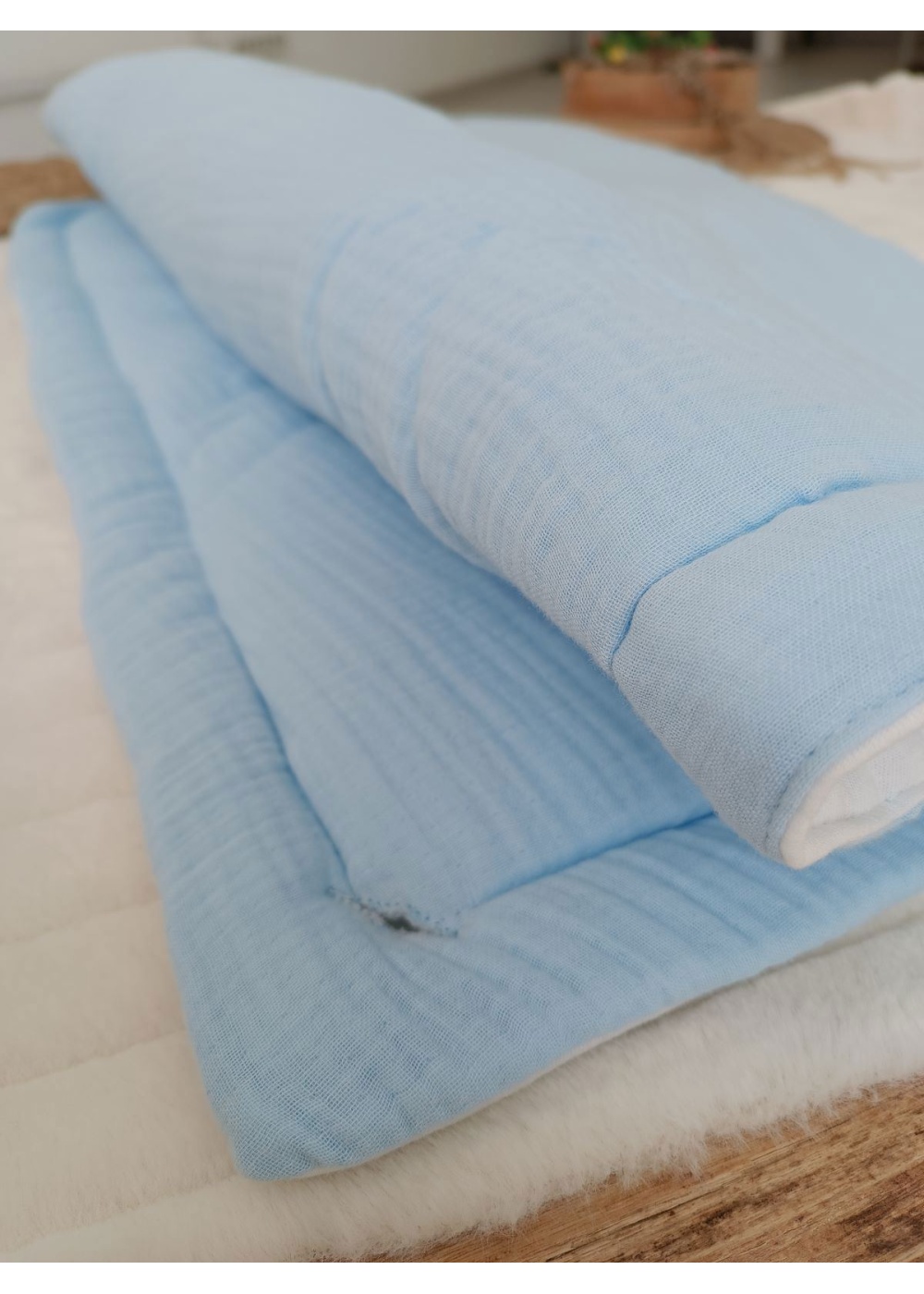 Yenidoğan 4 Kat Müslin Kumaş Kulaklı Patili Fiyonk Bebek Battaniyesi Kundak