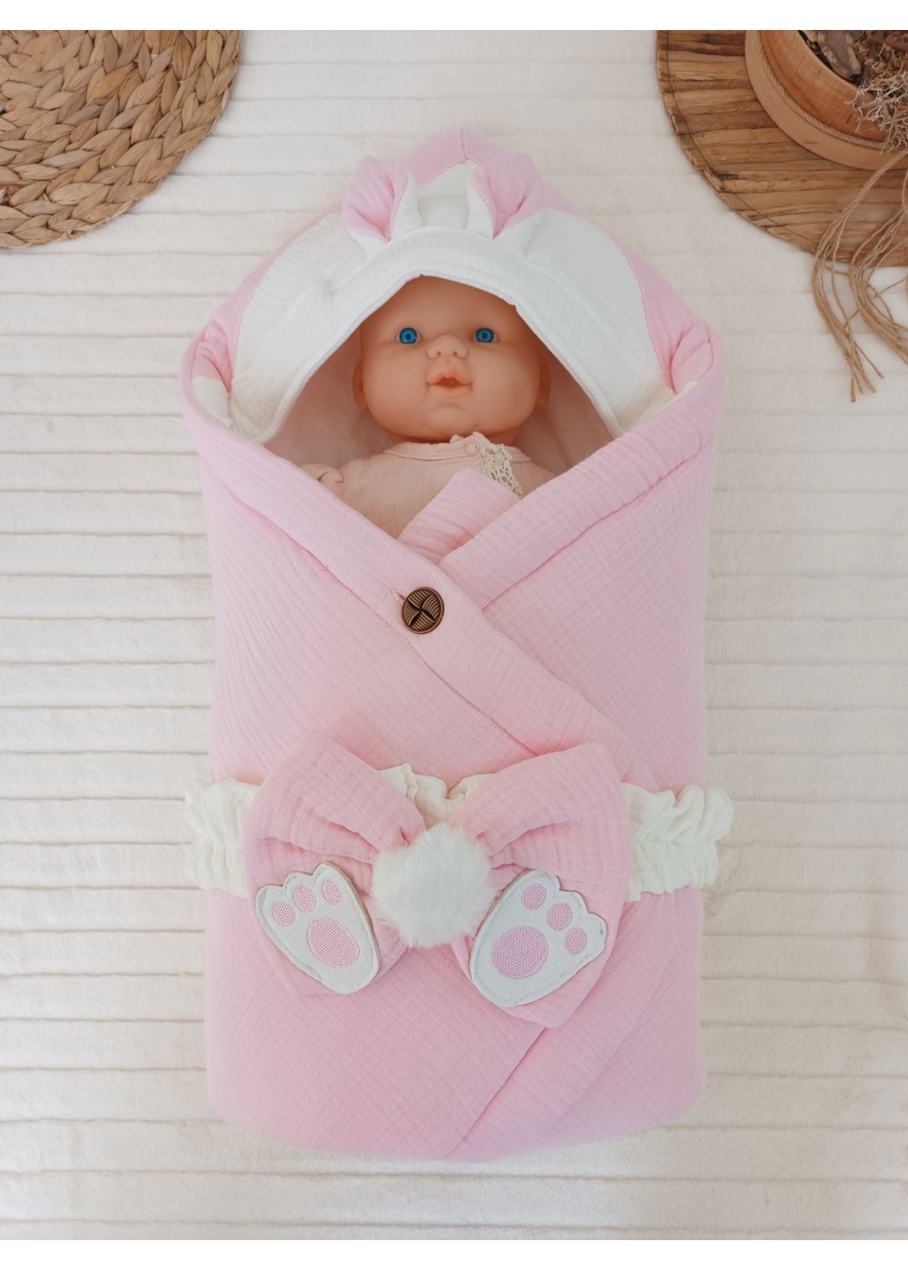 Yenidoğan 4 Kat Müslin Kumaş Kulaklı Patili Fiyonk Bebek Battaniyesi Kundak