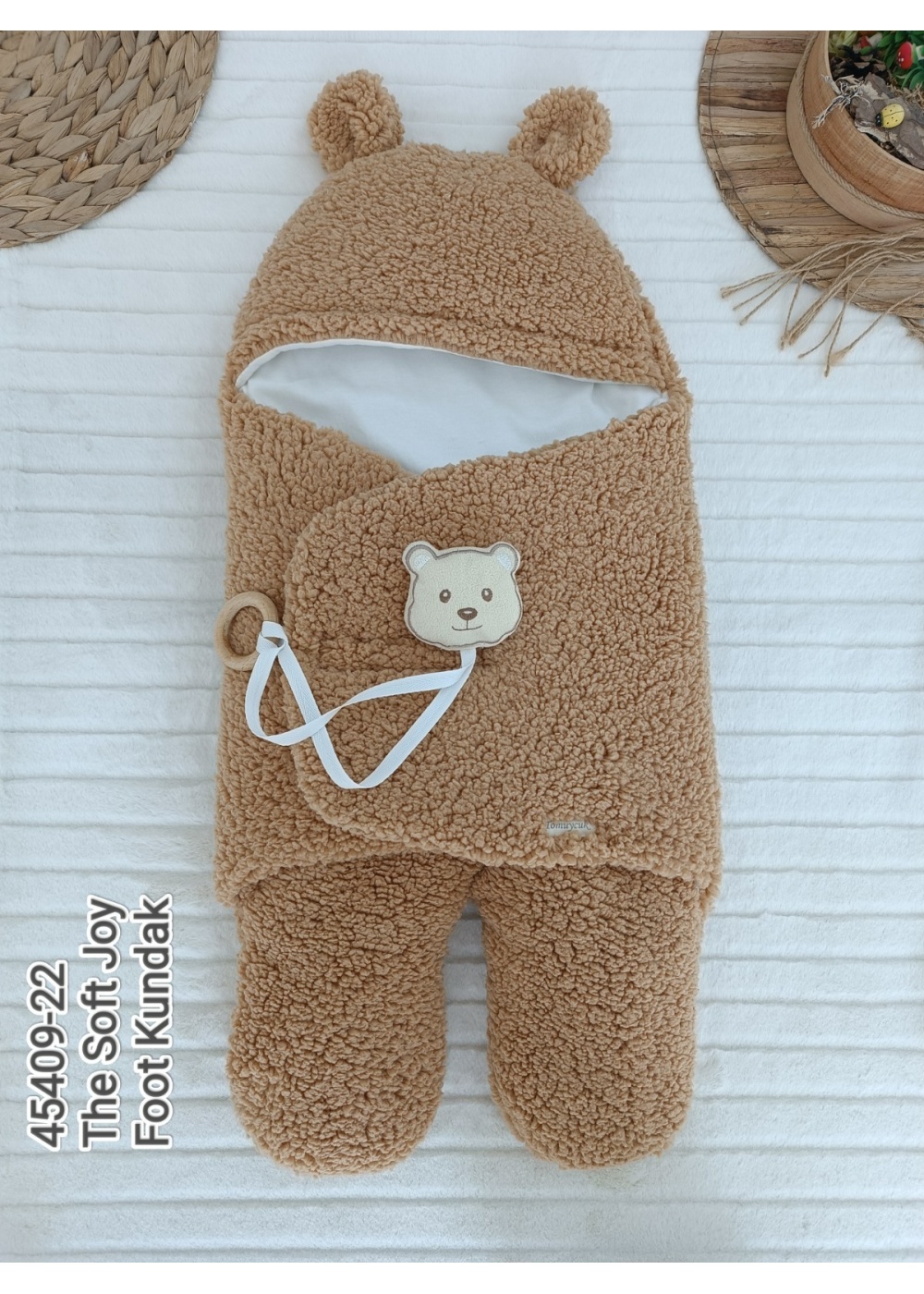 Yenidoğan Kulaklı Şapkalı Açılır Kucaklı Cırt Kapamalı Ayaklı Bebek Battaniyesi Kundak