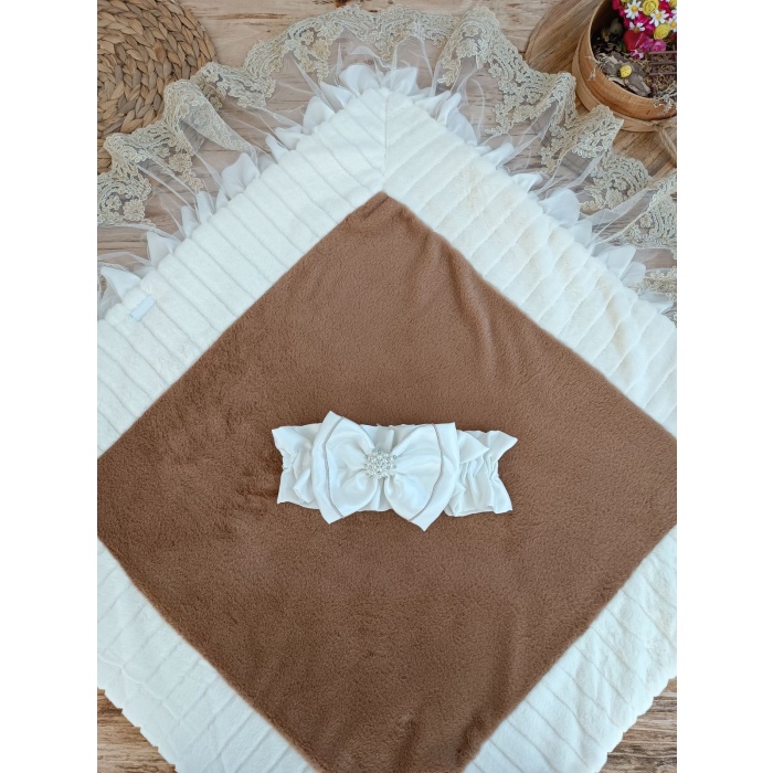 Yenidoğan Wool Yün Kumaş Taç Nakışlı Güpür Duvaklı Fiyonk Prizma Taş Unisex Kundak Bebek Battaniyesi