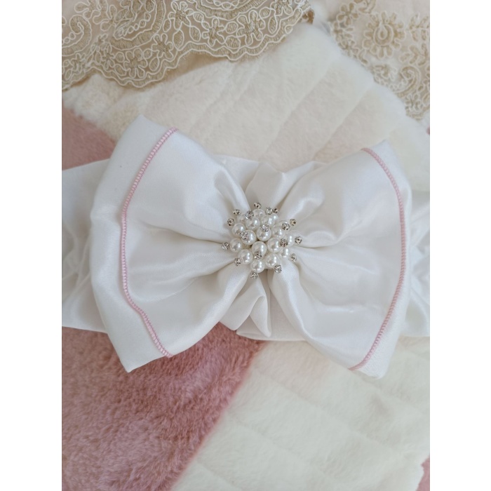 Yenidoğan Wool Yün Kumaş Taç Nakışlı Güpür Duvaklı Fiyonk Prizma Taş Unisex Kundak Bebek Battaniyesi