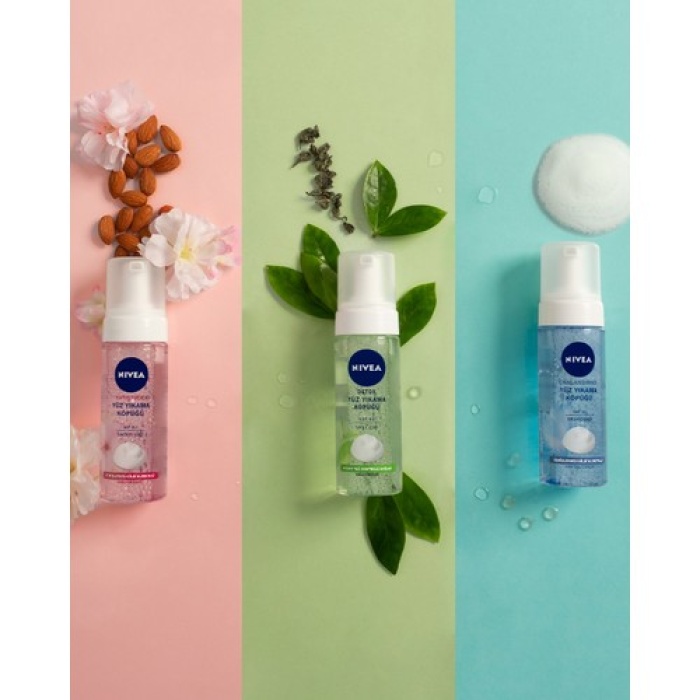 Nıvea Yüz Temizleme Köpüğü Kuru / Hassas Yatıştırıcı 150Ml