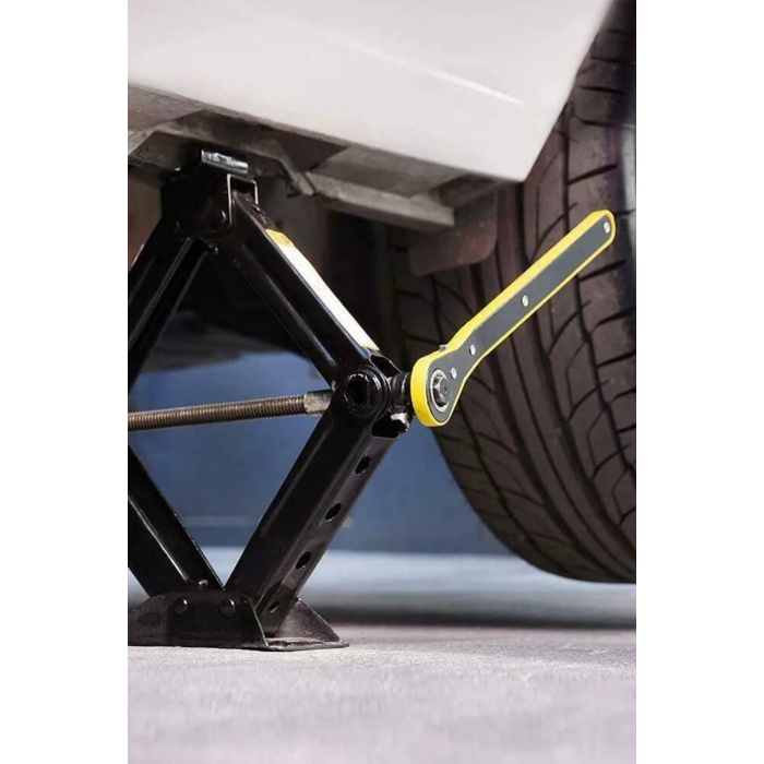 Kompakt ve Dayanıklı Araba Kriko – Cırcırlı Mekanizmalı 1.5 Ton Araç Krikosu