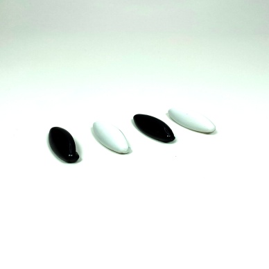 TOPTANBULURUM 4 Adet Plastik Çengelli Eşarp Ve Şal İğnesi Siyah Beyaz 4 cm