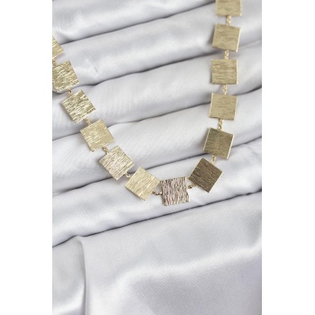 Kare Plaka Model Gold Renk Kadın Kolye - TJ-BKO10825