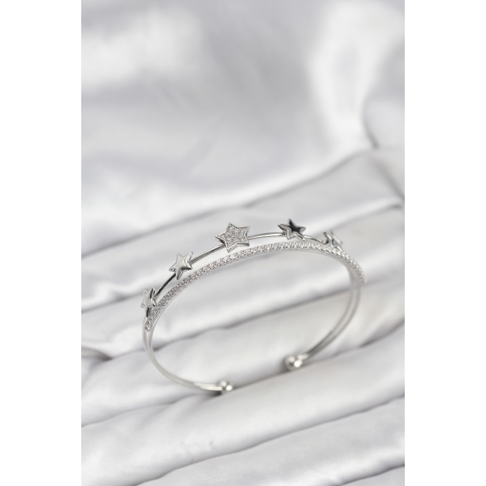 Yıldız Model Gümüş Renk Pirinç Kadın Bileklik - TJ-BB8248