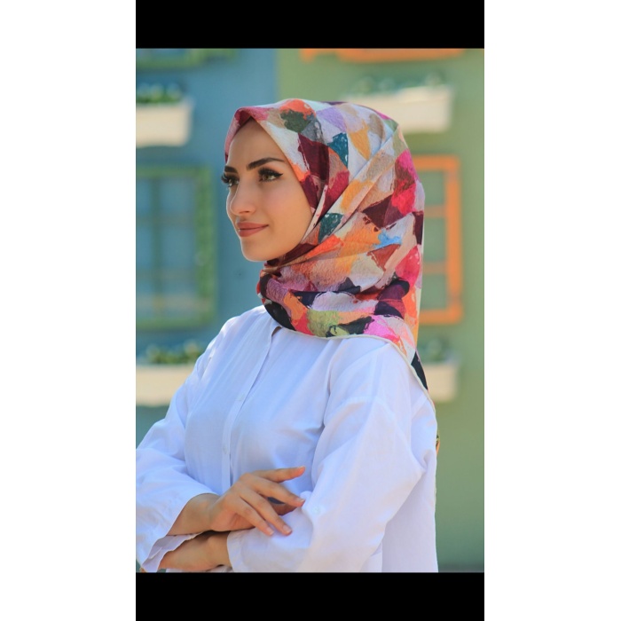 Gülsüm Desen Soft Eşarp