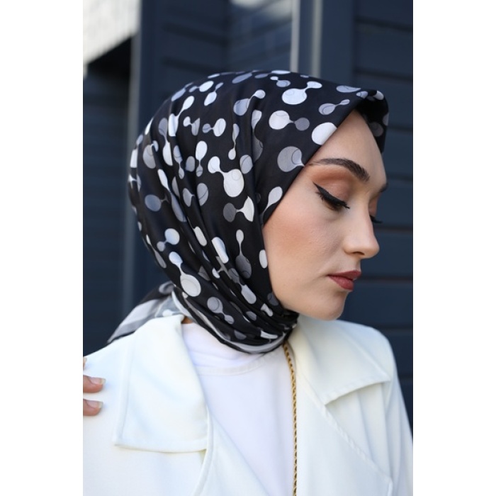 Siyah Beyaz Soft Eşarp