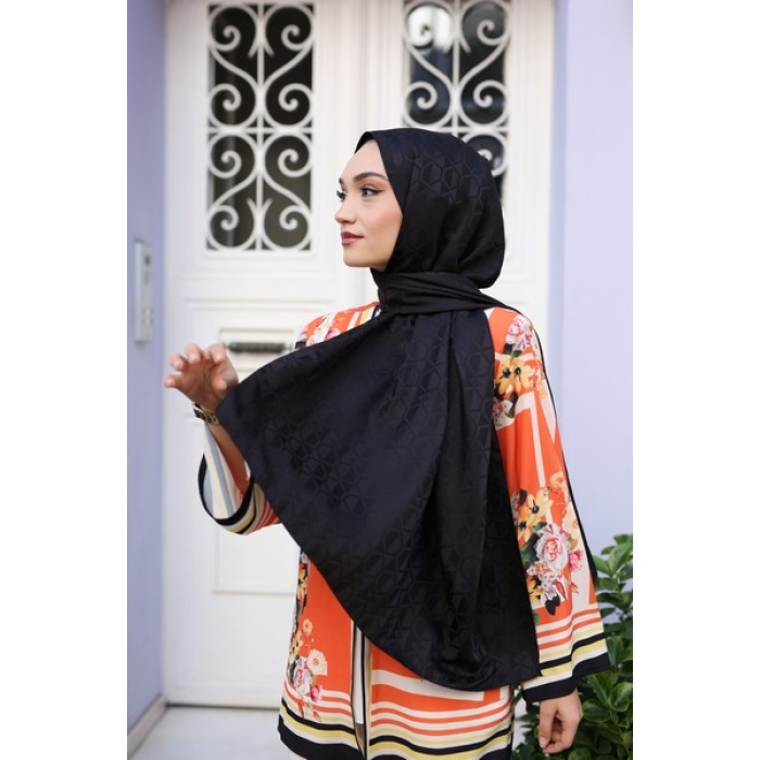 Siyah Seri Jakar Şal