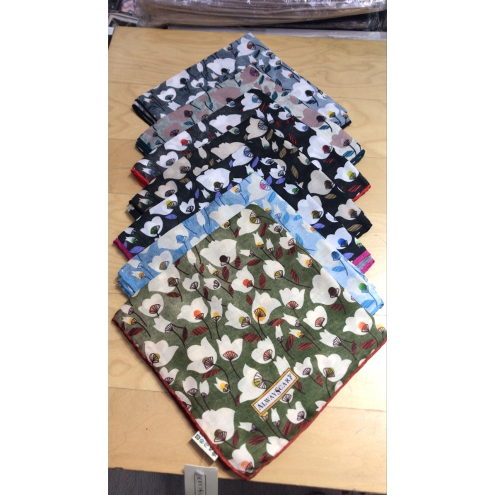 Çiçek Yağmuru Desen Soft Eşarp
