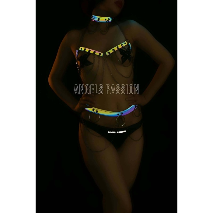 Zincirli, Karanlıkta Yansıyan İç Giyim - Özel Tasarım İç Giyim - APFT454