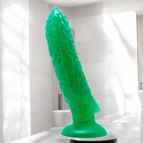 Passionate Fruit 17 CM Güçlü Vantuzlu Jel Penis Anal Dildo Yeşil