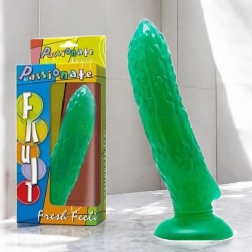 Passionate Fruit 17 CM Güçlü Vantuzlu Jel Penis Anal Dildo Yeşil