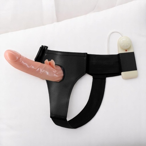 Harnes 20CM Titreşimli Belden Bağlamalı Penis Realistik Protez