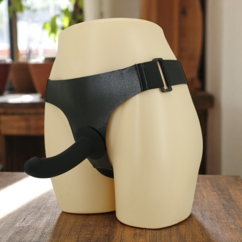 15 CM Belden Bağlamalı Realistik Siyah Zenci Protez Penis