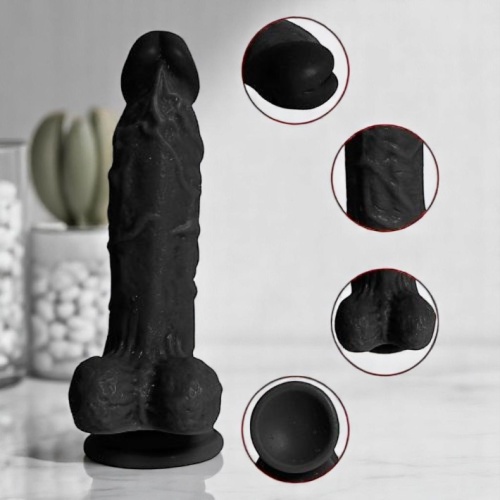 Troops 17 CM Vantuzlu Gerçekçi Realistik Zenci Dildo Anal Penis